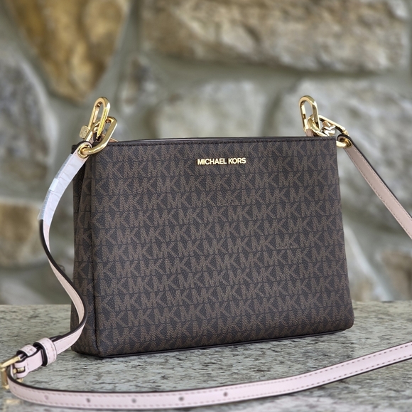 Michael Kors Trisha Logo Medium Brown Crossbody - Picture 1 of 9